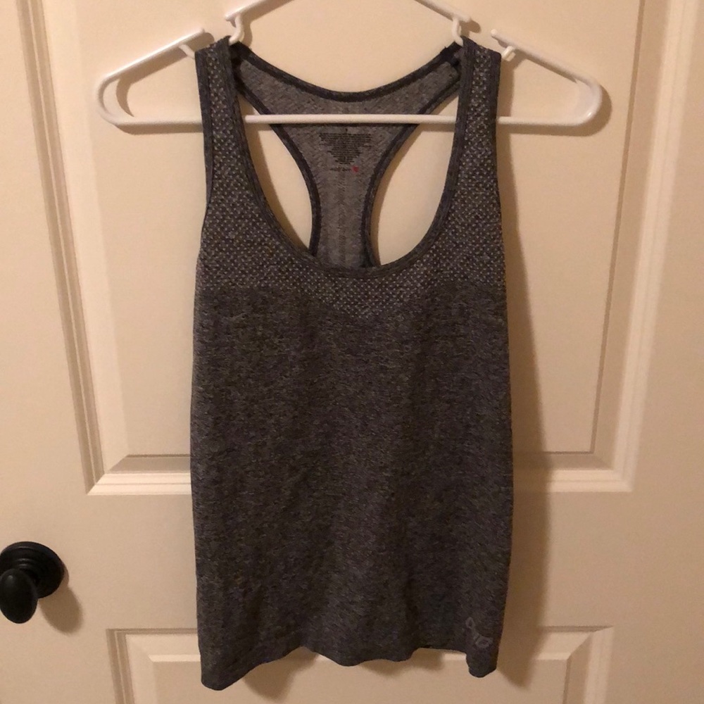 🌈Lorna Jane Seamless Racerback Tank🌈